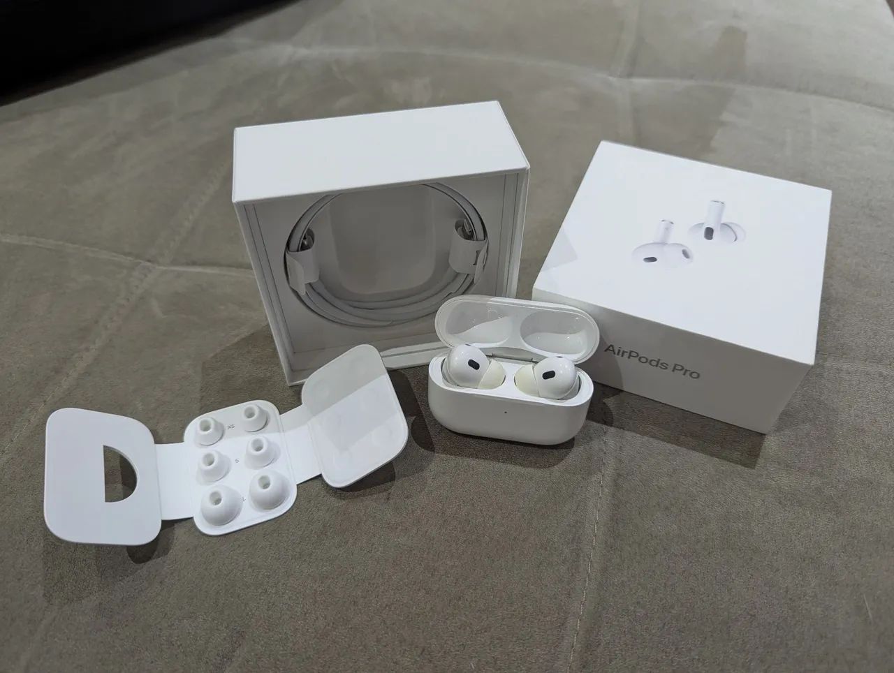 Apple AirPods Pro em ótimo estado