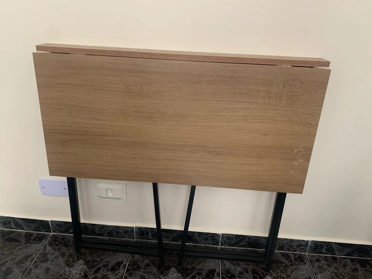 Mesa de escritório que abre e fecha 