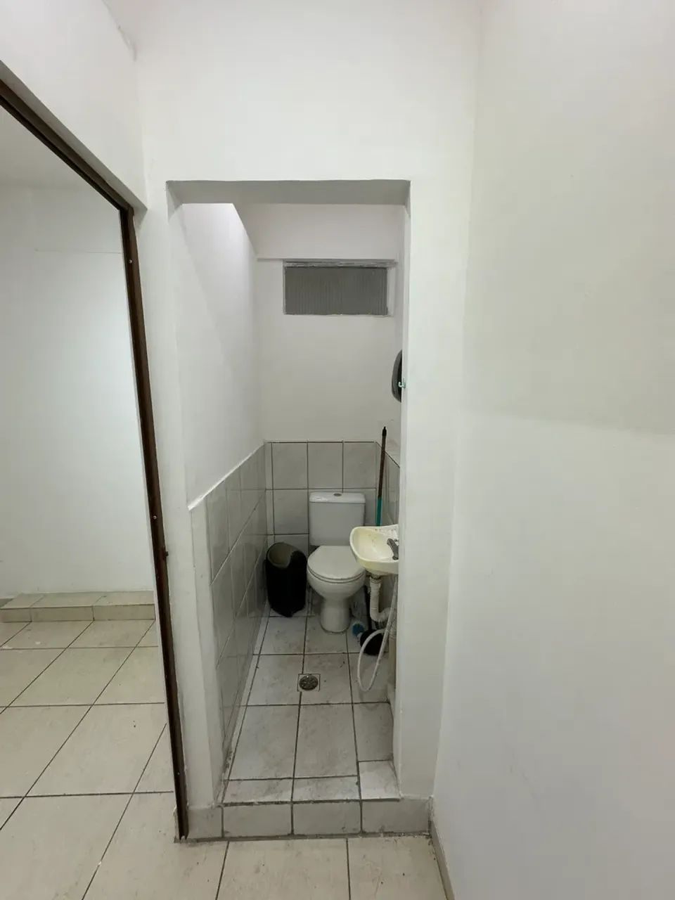 Sala Comercial Mobiliada  25 m² | Setor Aeroporto - Foto 5