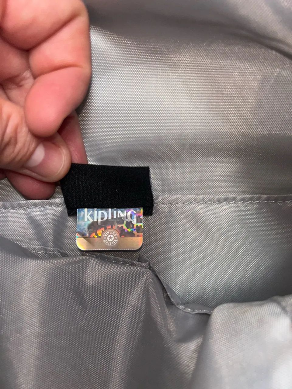 Mochila Kipling original (nunca usada)  - Foto 4