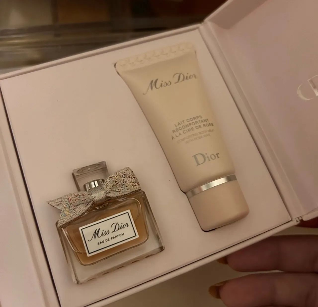Christian Dior Miss Dior ギフトボックス Kit Coffret Miss Dior Feminino Eau de Parfum - Sephora