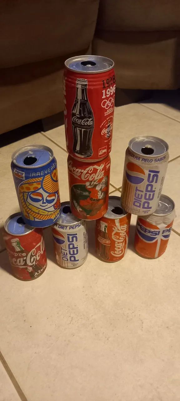 Latinha Coca cola e Pepsi  - Foto 2