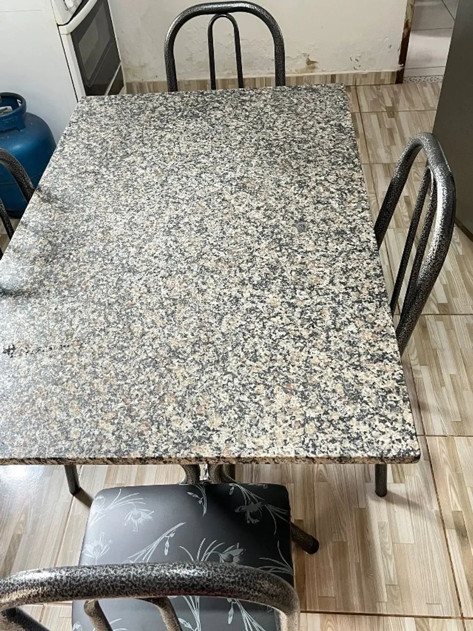 Mesa de jantar 4 cadeiras  - Foto 4