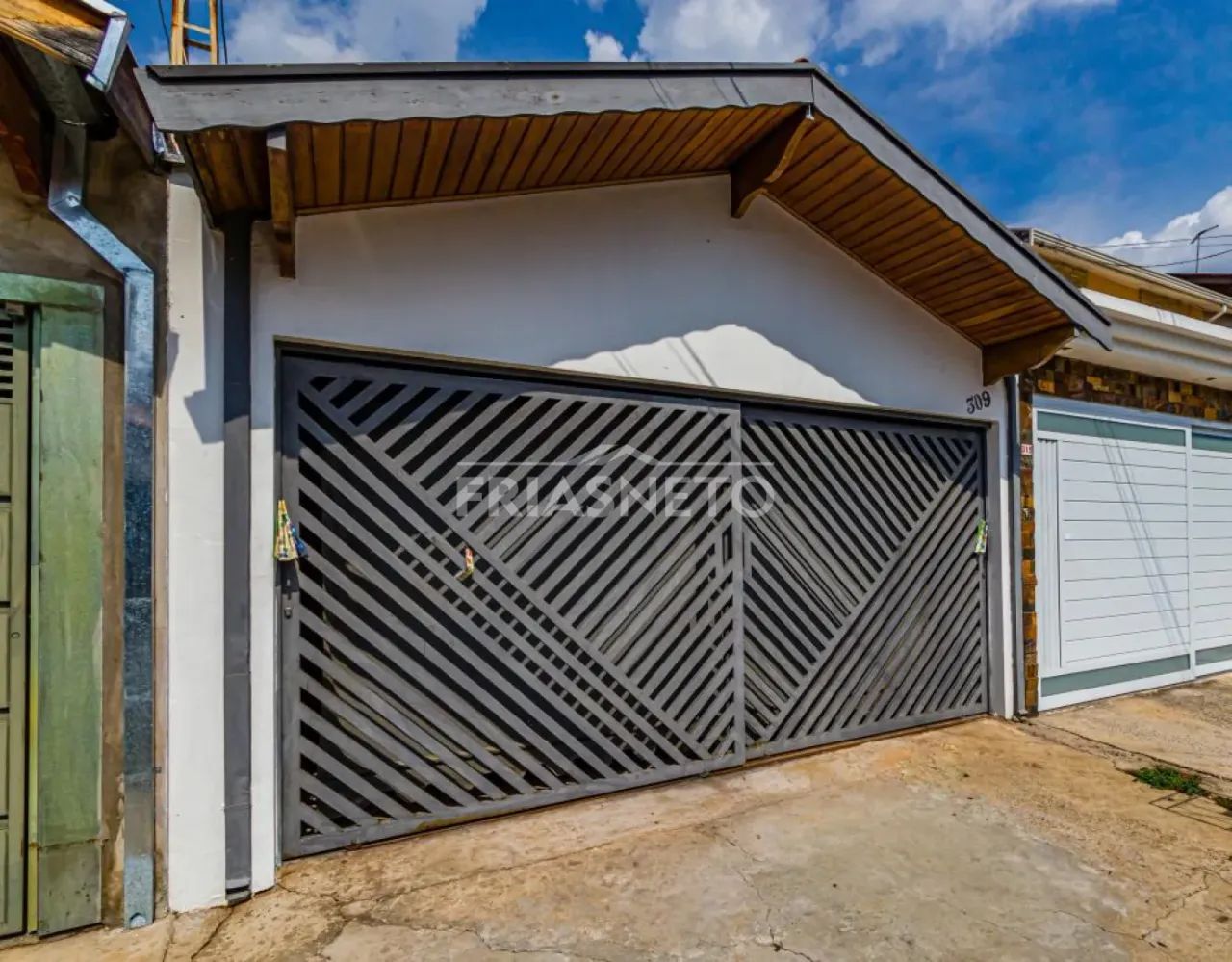 Casa à venda no bairro Vila Independência