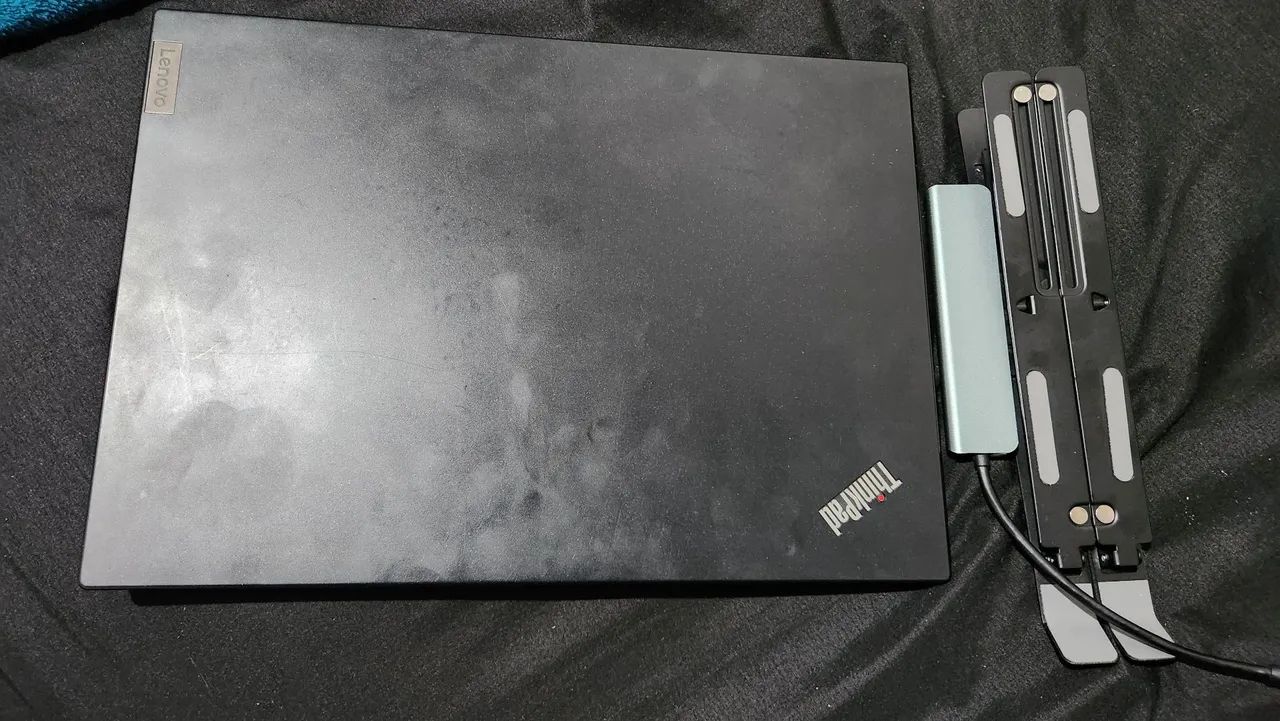 Thinkpad AMD Ryzen 3 Pro 4450u completo