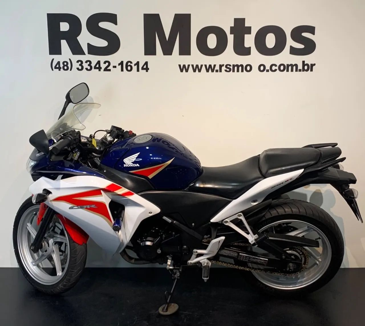CBR 250R - Foto 2