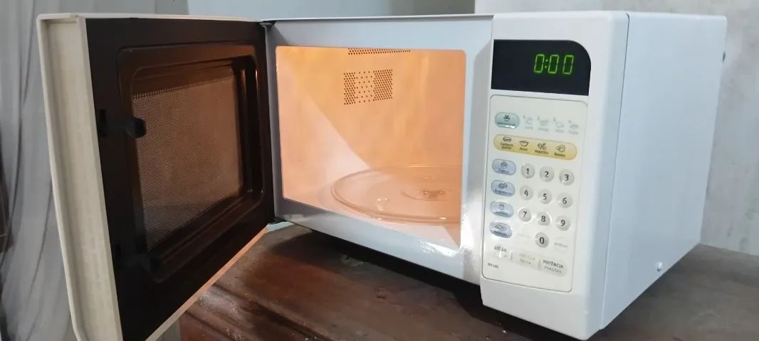 Microondas eletrolux 22 litros - Foto 4