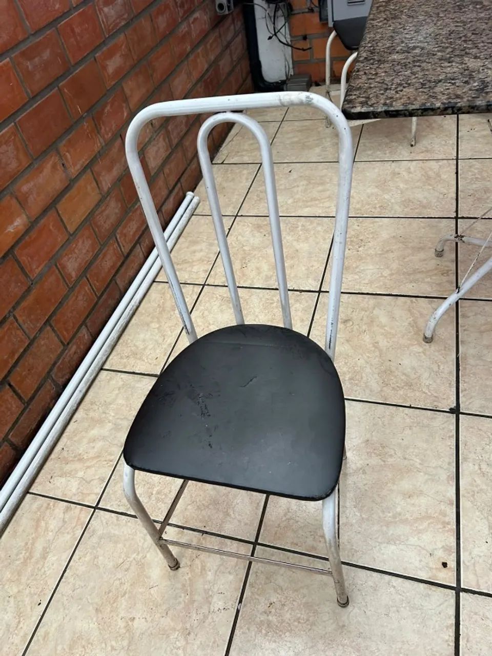 Mesa de jantar com cadeiras - Foto 4