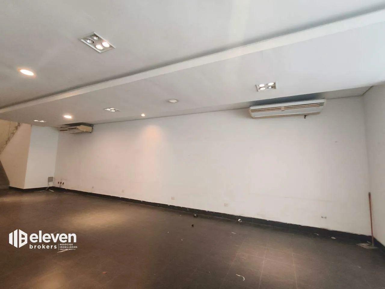 Ponto Comercial de 595 m² Próximo à FATEC, no Centro de Santos - Foto 3