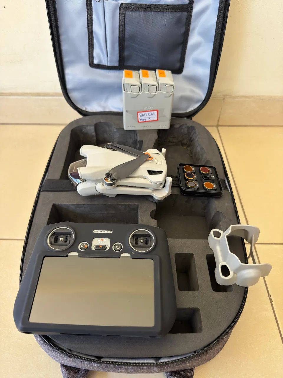 DJI Mini 3 combo e acessórios  - Foto 4