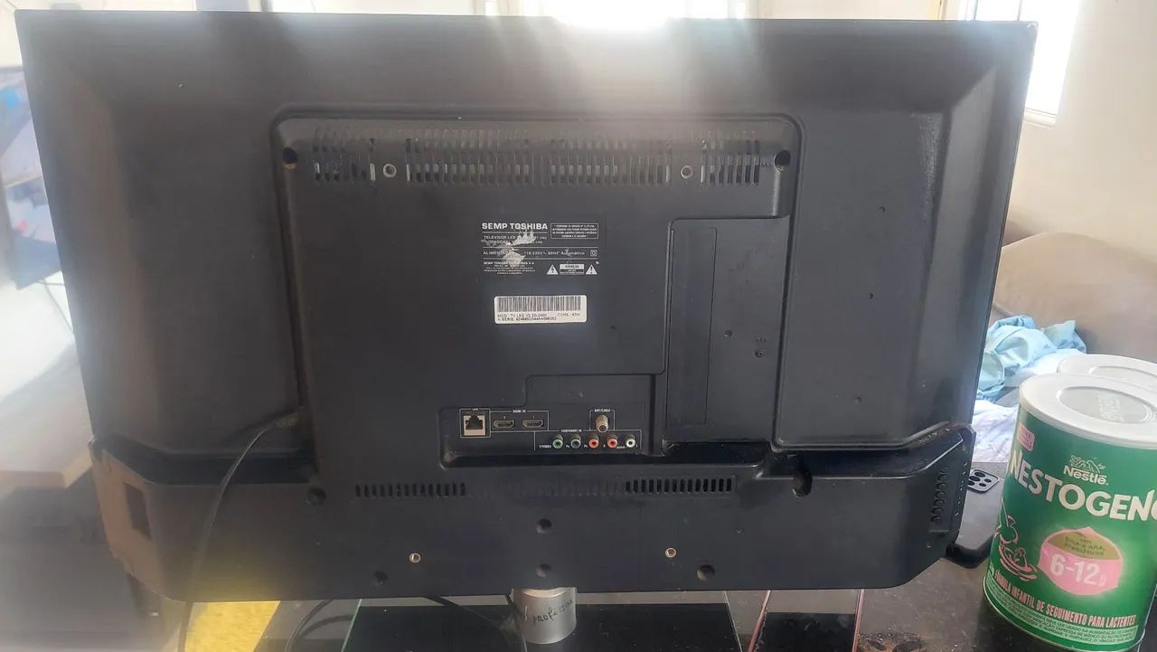 TV DE 32 POLEGADAS LED SEMP TOSHIBA  - Foto 2