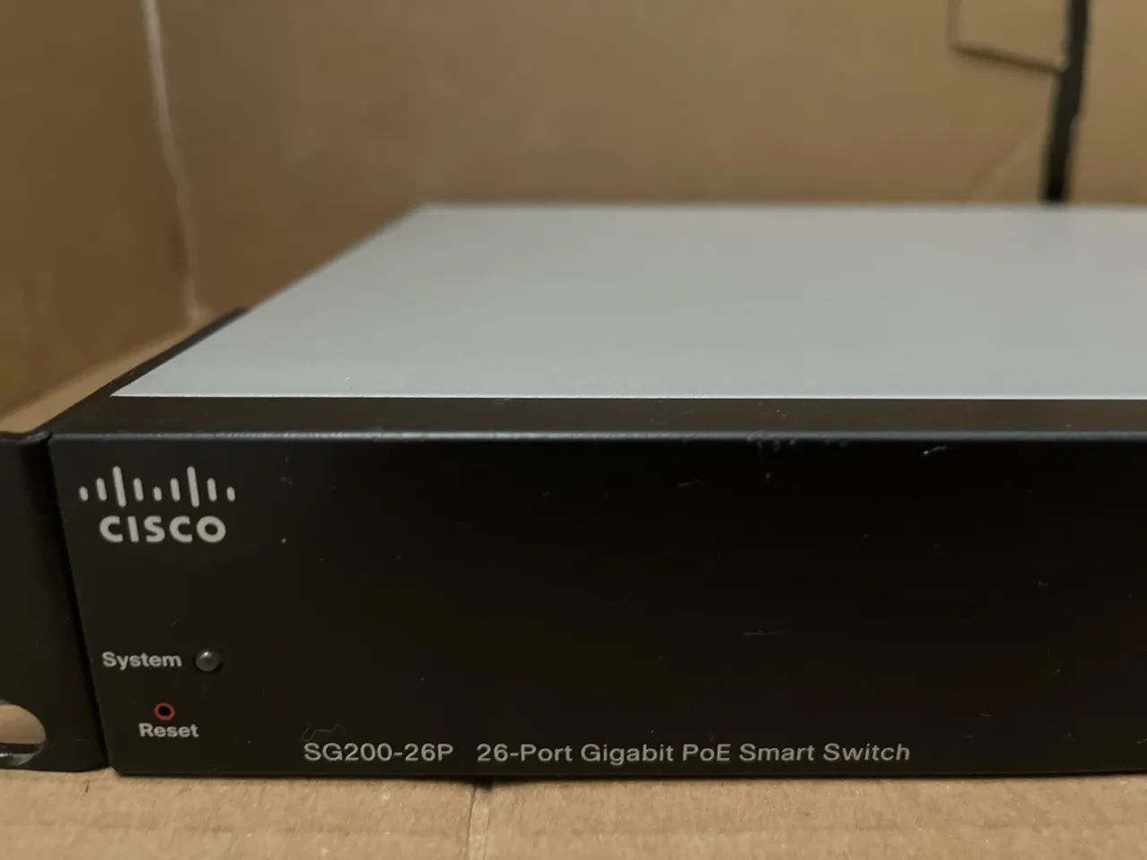 switch Cisco SG200-26P ( com PoE ) - usado  - Foto 2
