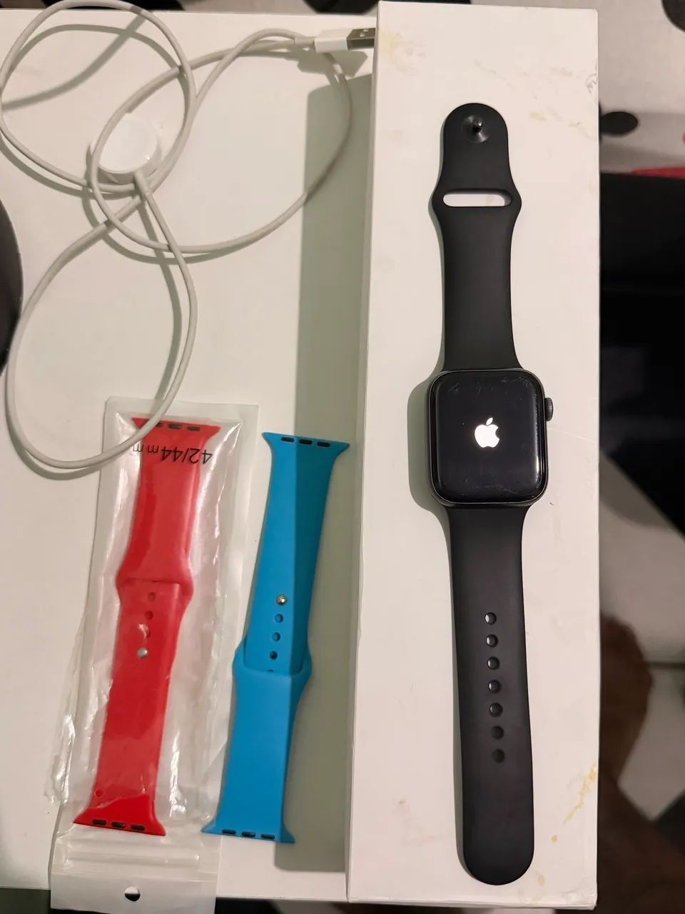 Apple Watch Series 4, 44mm - Foto 2