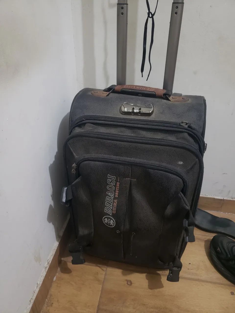 Mala de viagem com rodinhas 