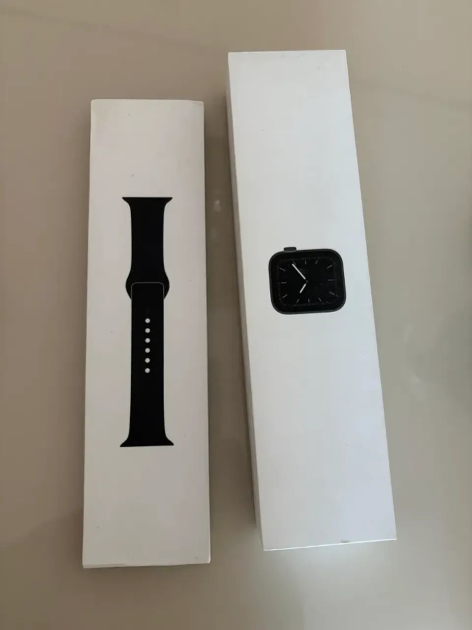  Apple Watch 5 - 44mm - Preto - Todo original. - Foto 2