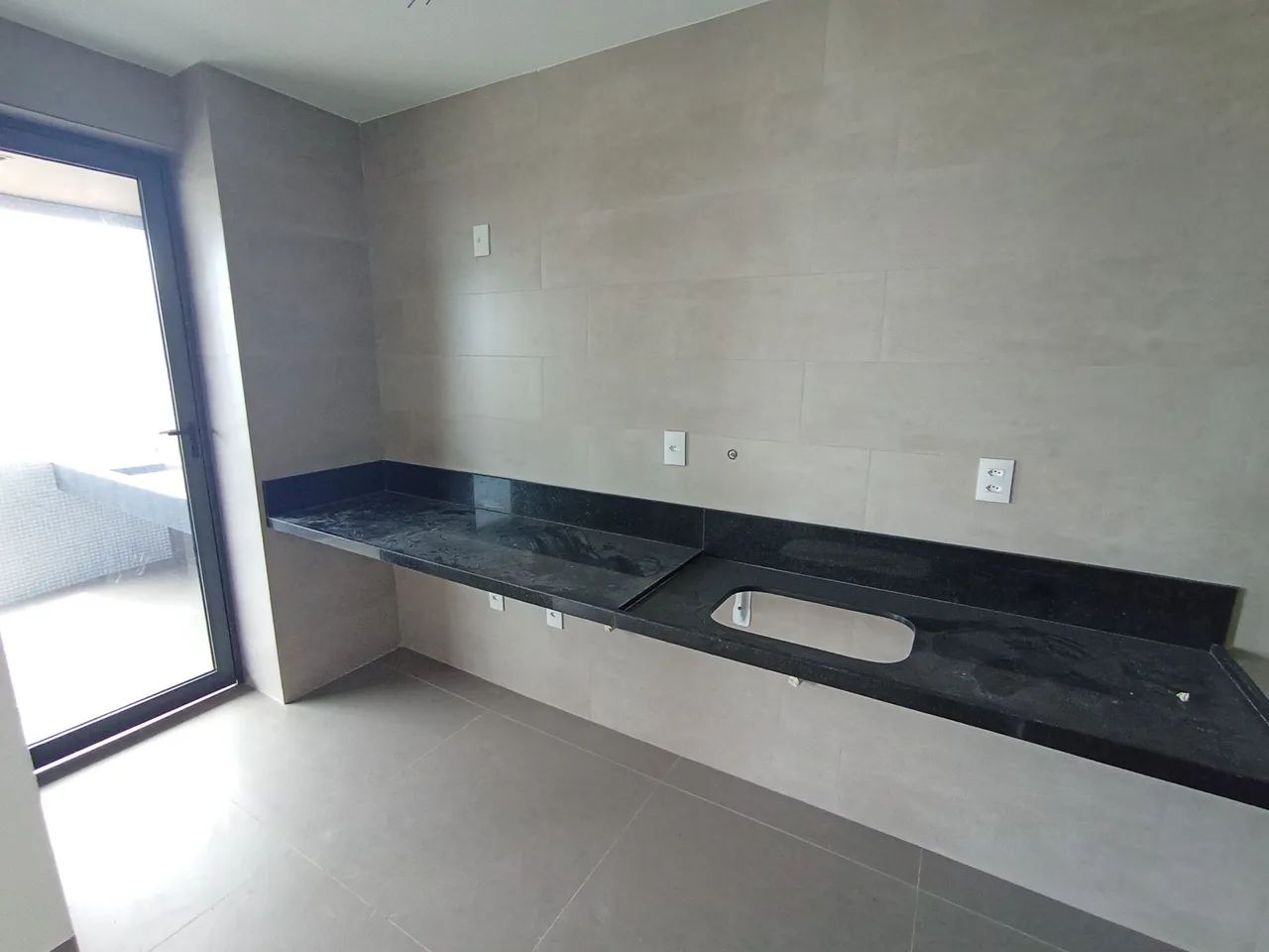03 suites com vista mar alto padrao - Foto 5