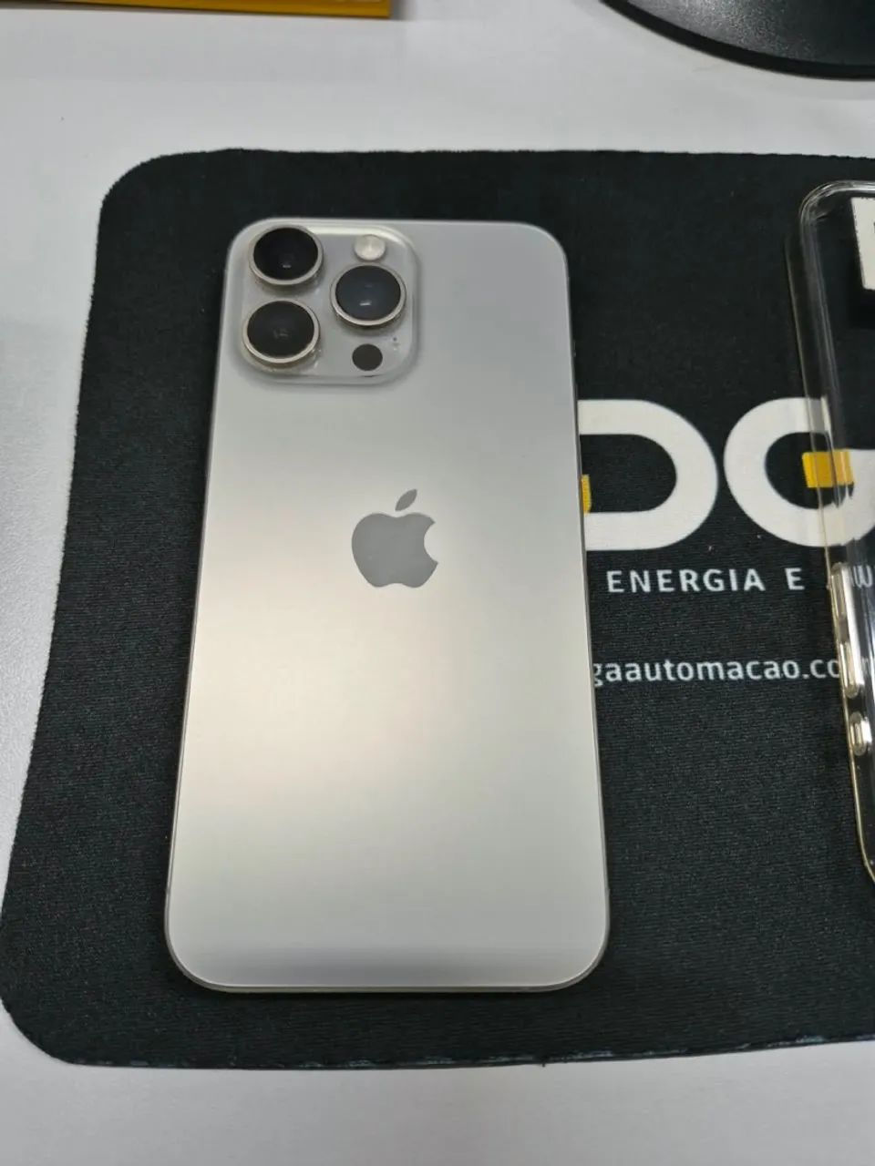 iPhone 15 pro Max - Foto 2