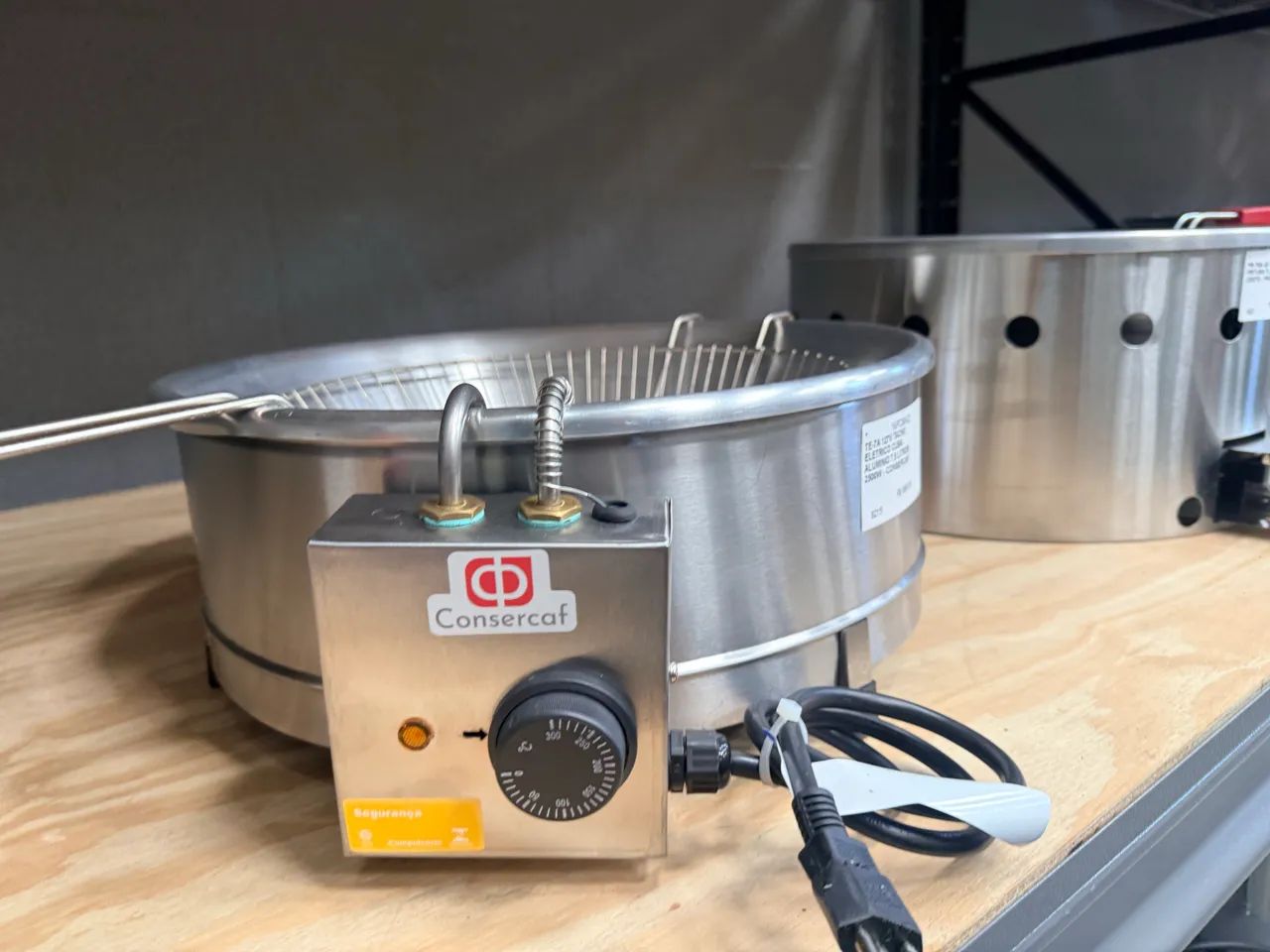 TE-7A TACHO ELÉTRICO CUBA ALUMÍNIO 7,5 LITROS 2500W - CONSERCAF  - Foto 2