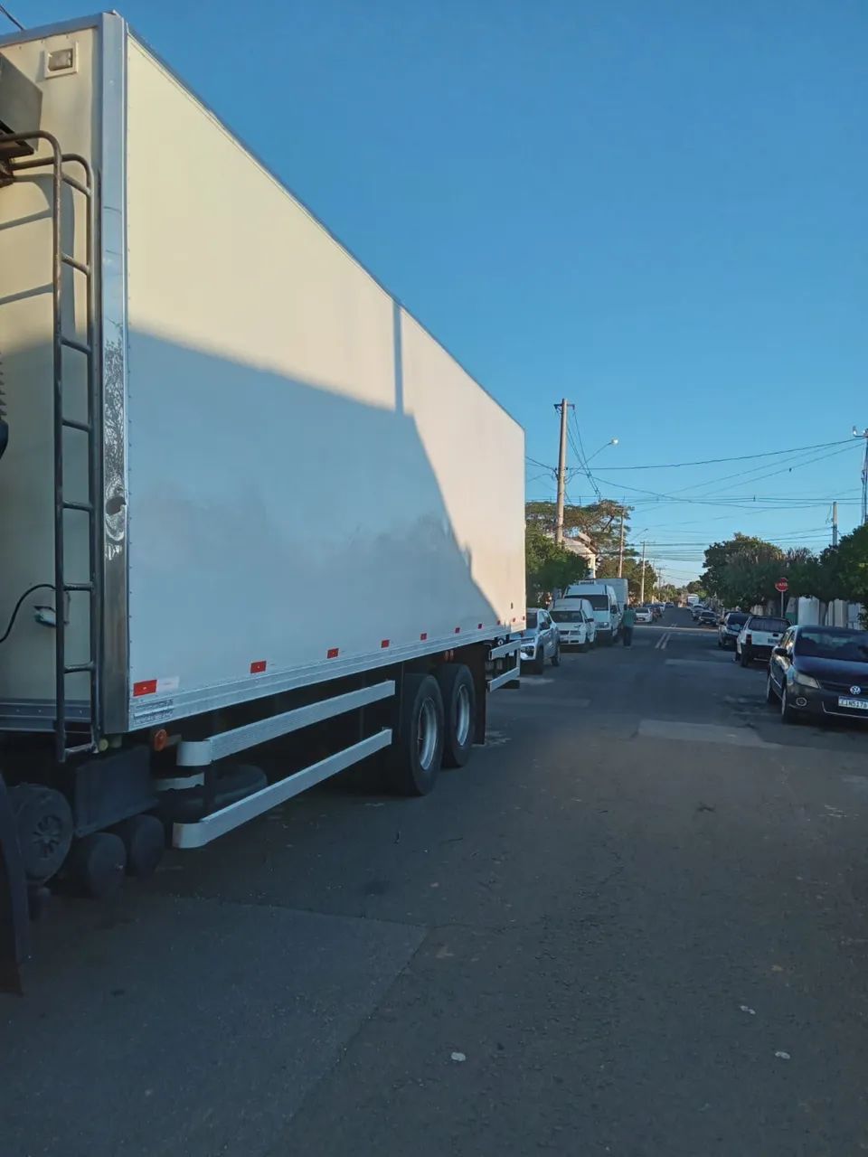 Bau refrigerado 16 paletes - Foto 4