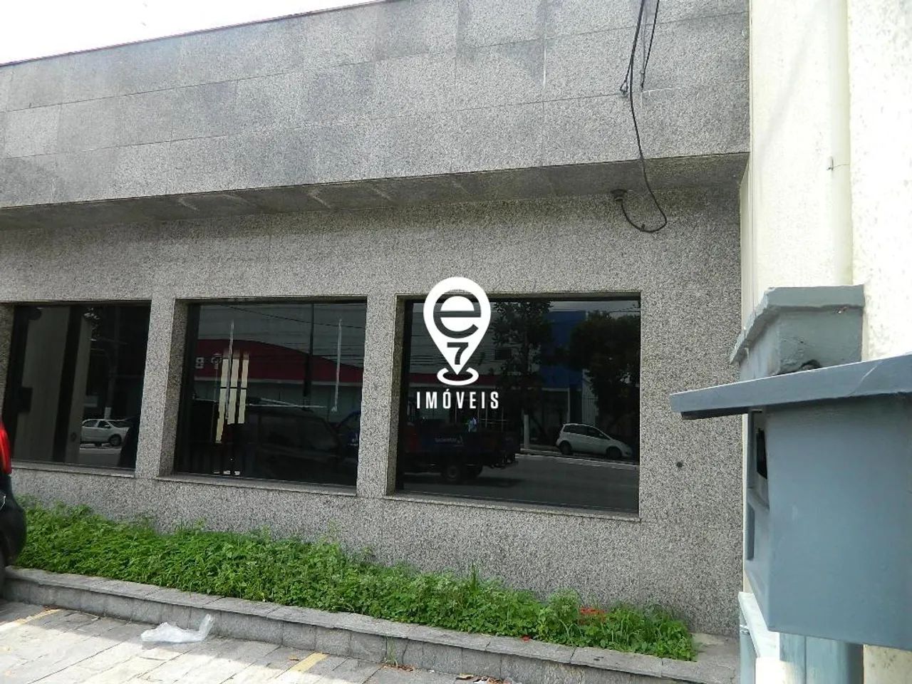 EXCELENTE PRÉDIO COMERCIAL PARA LOCAÇÃO NA INDIANÓPOLIS!