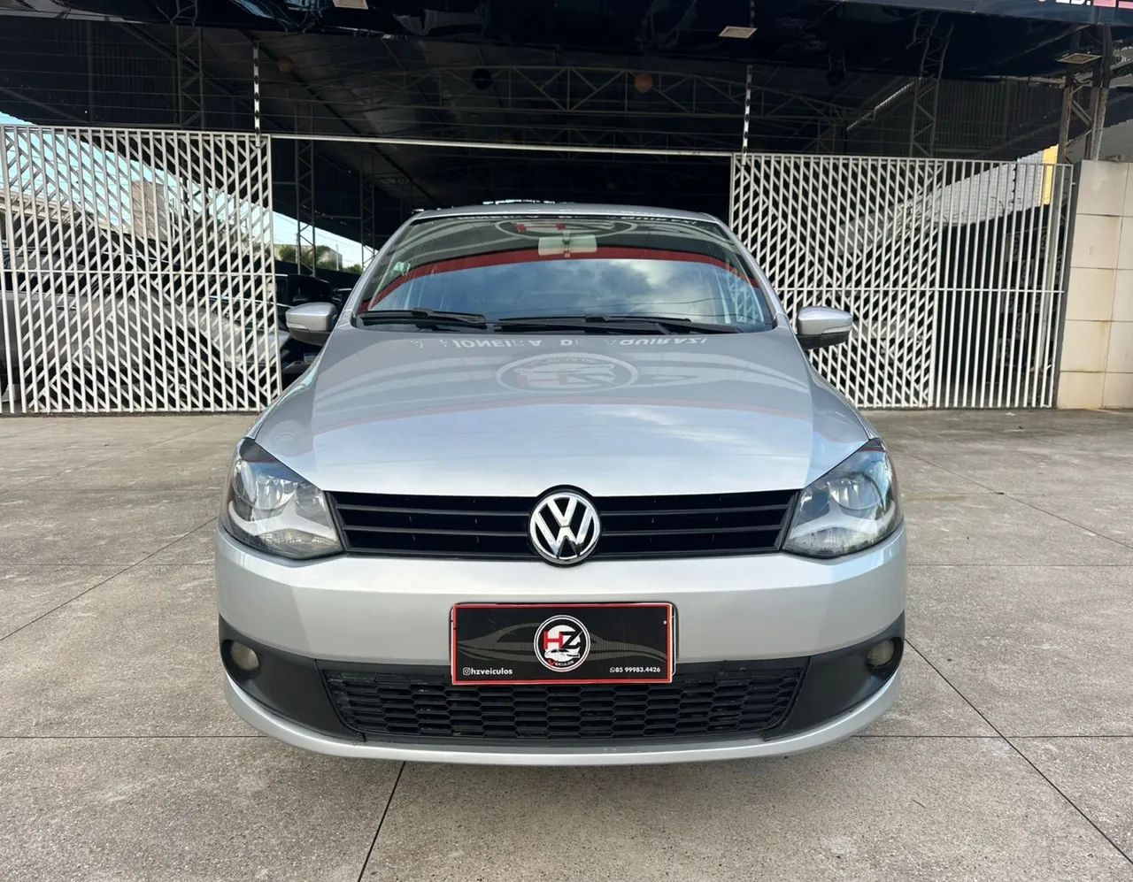 Volkswagen Fox Fox 1.0 Mi Total Flex 8V 3p 2013