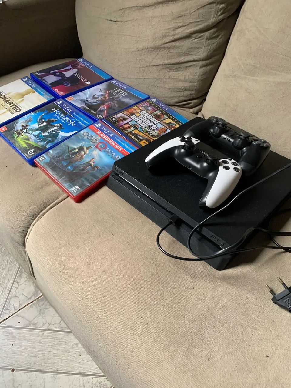 PS4 SLIM