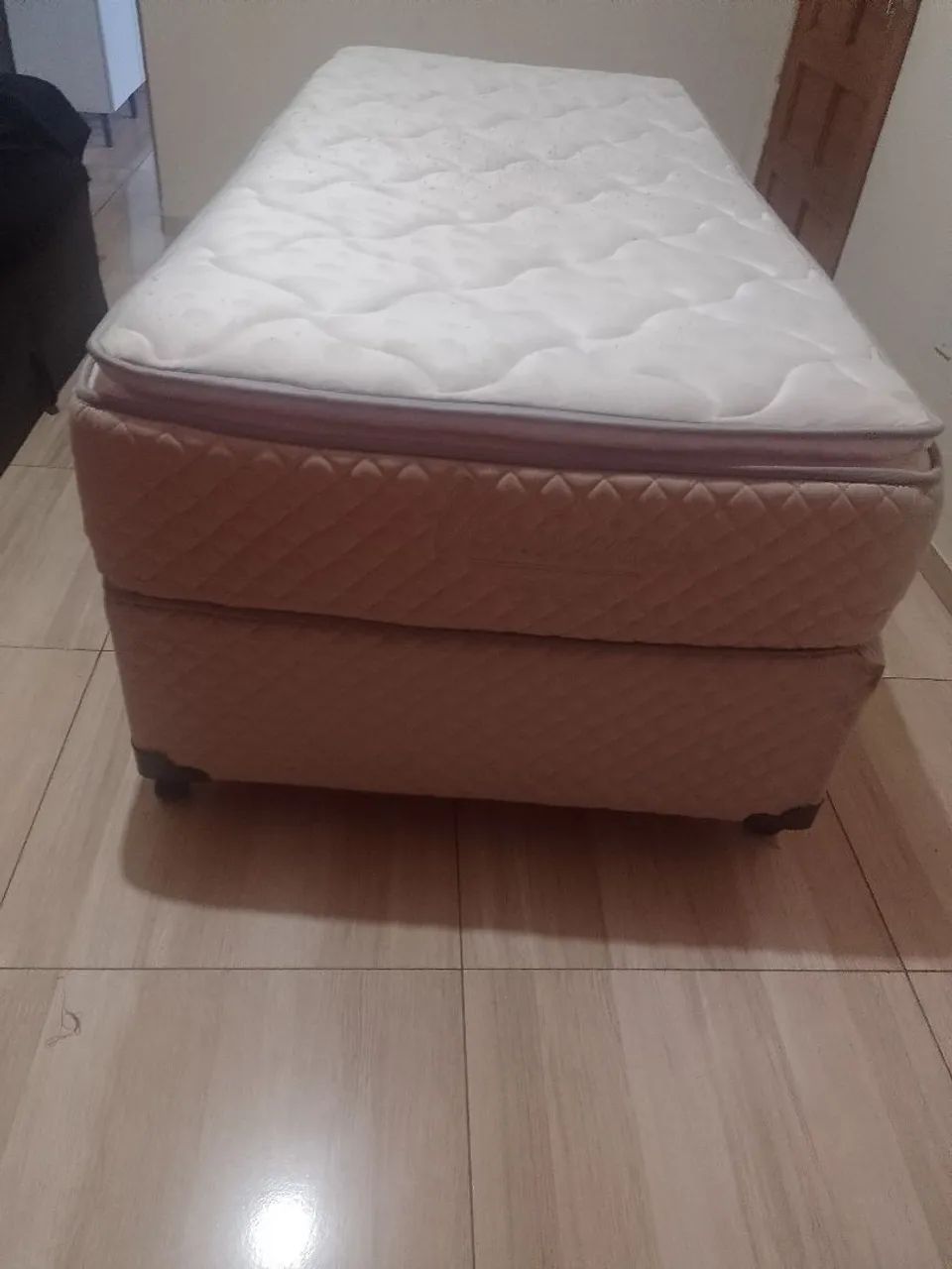 Cama de solteiro com colchão box - Foto 2