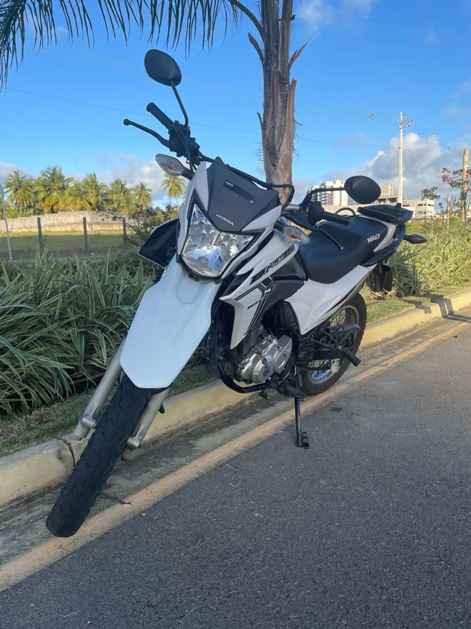 Vendo Honda bros 160 - Foto 3