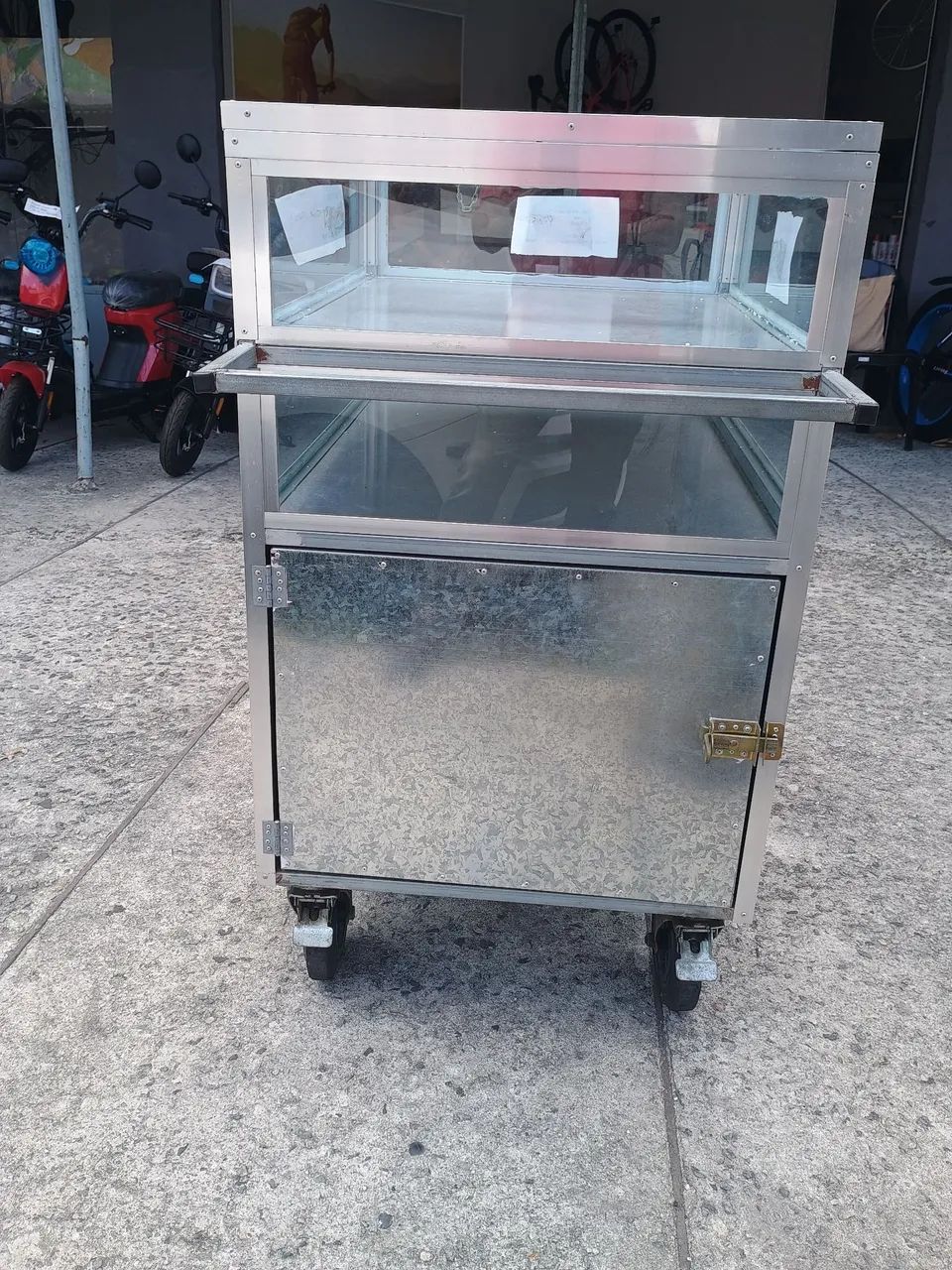 Carrinho para venda de doces 