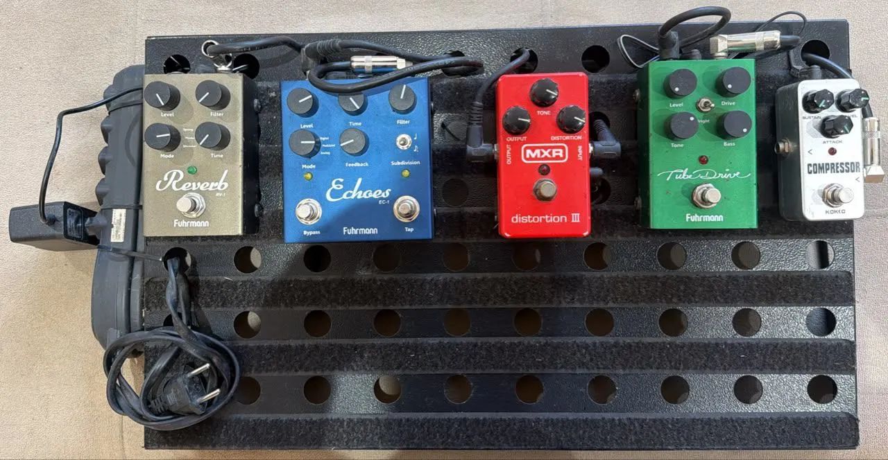 Pedalboard com 5 pedais profissionais