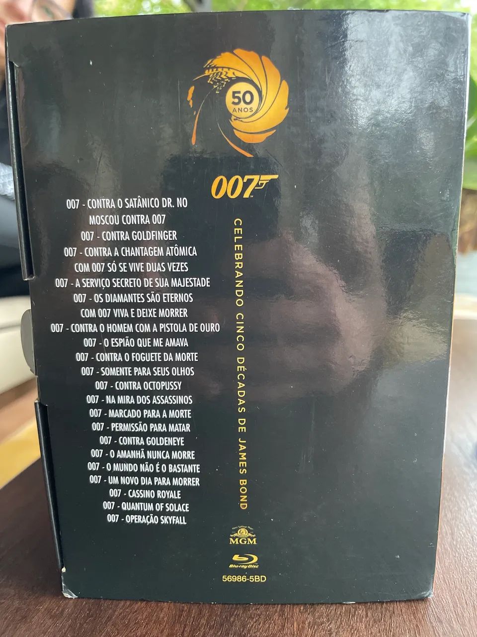 Box Bond 50 blu-ray 23 filmes + blu-ray spectre de bônus - Foto 3