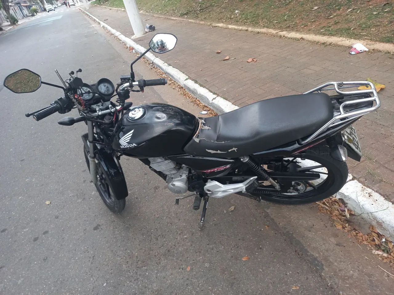 Titan 150 2005  - Foto 3
