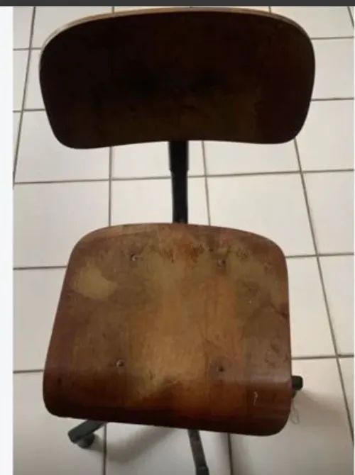 Cadeira de costureira 