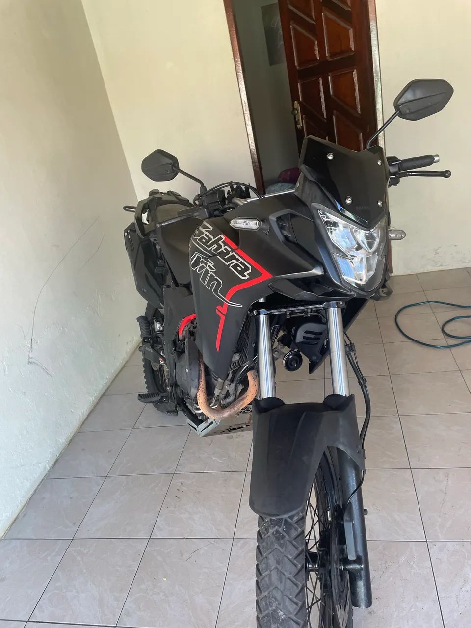 Honda Sahara300 2024 - Foto 3