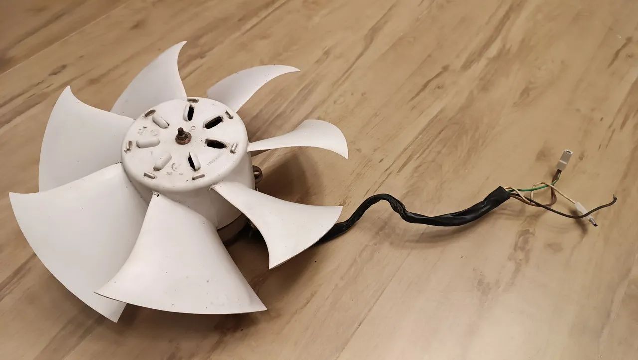 Ventoinha Split Springer 9000 BTU