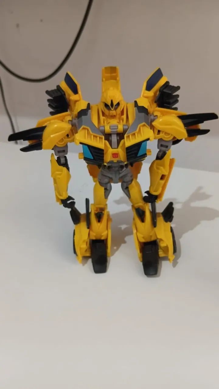 BumbleBee Beast Hunters.