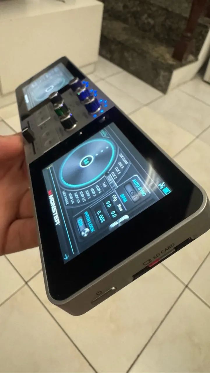 Controladora Monster Go DJ (All in One) - Equipamentos e