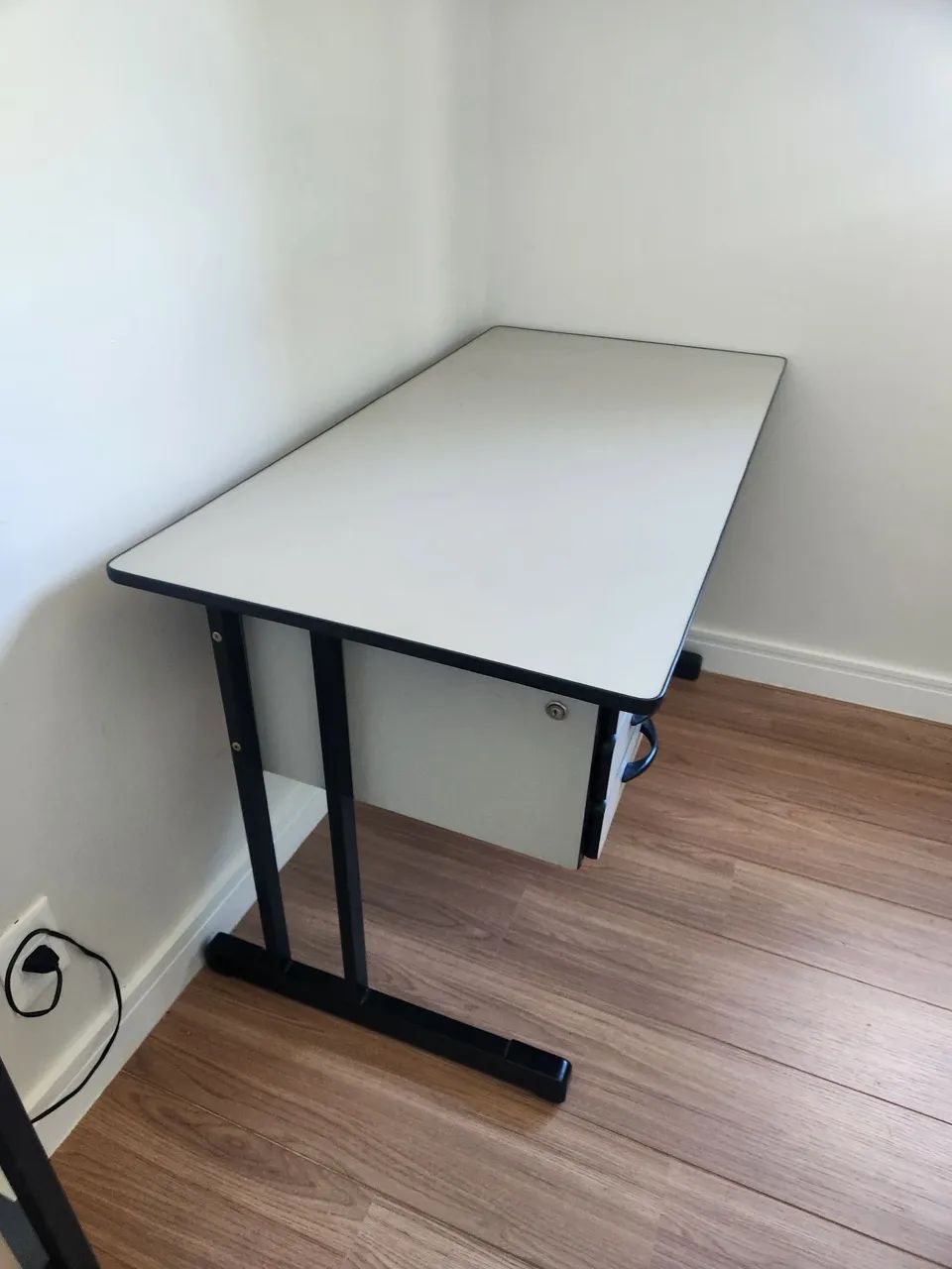 Mesa para escritório  - Foto 2