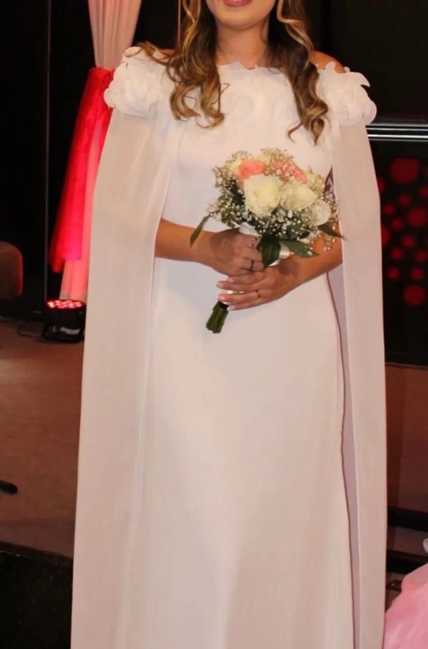 Vestido branco p usado uma vez 