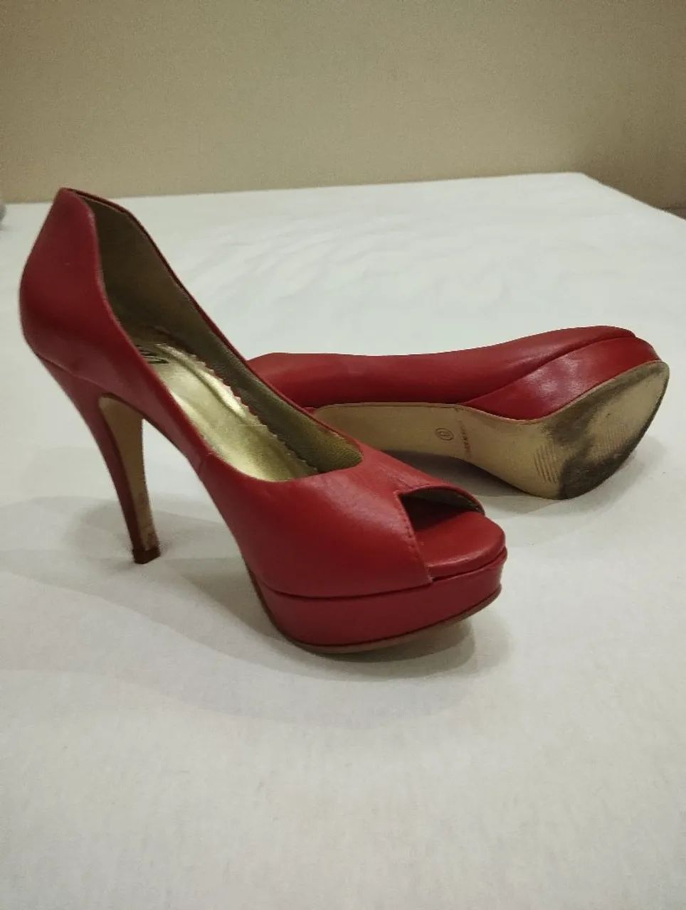 Sapato Scarpin vermelho Tam 36  - Foto 5