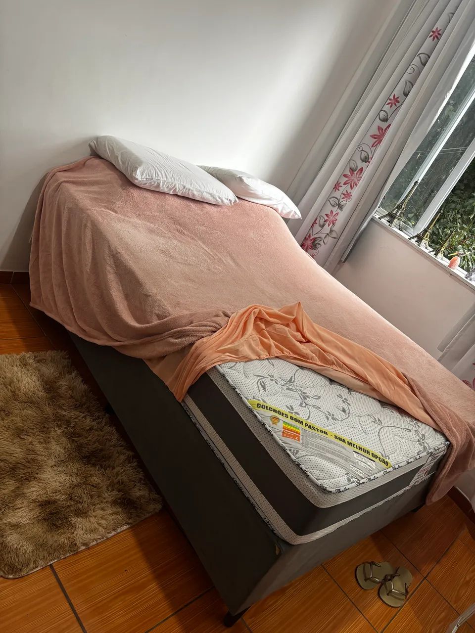 Cama de casal box bom pastor