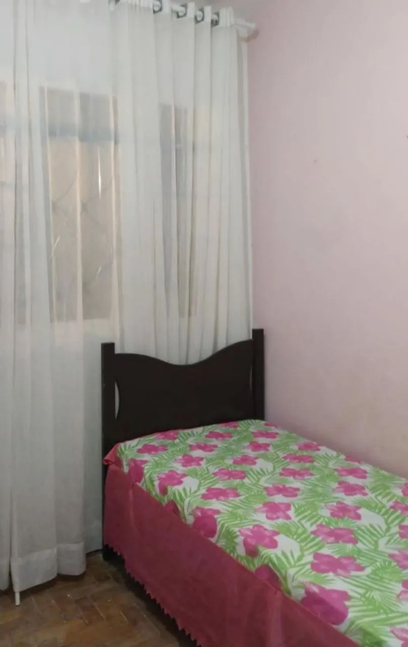 Alugo quarto para moças e estudantes  - Foto 3