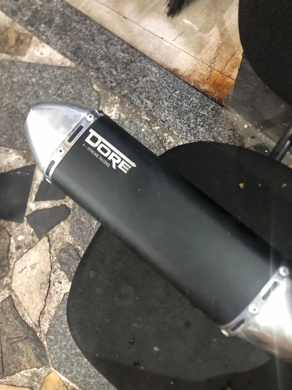 Dore retrô fazer 250