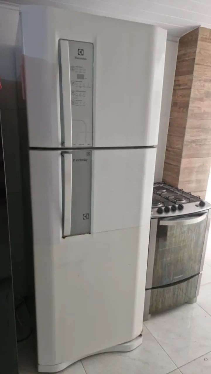 Geladeira duplex fostfree eletrolux