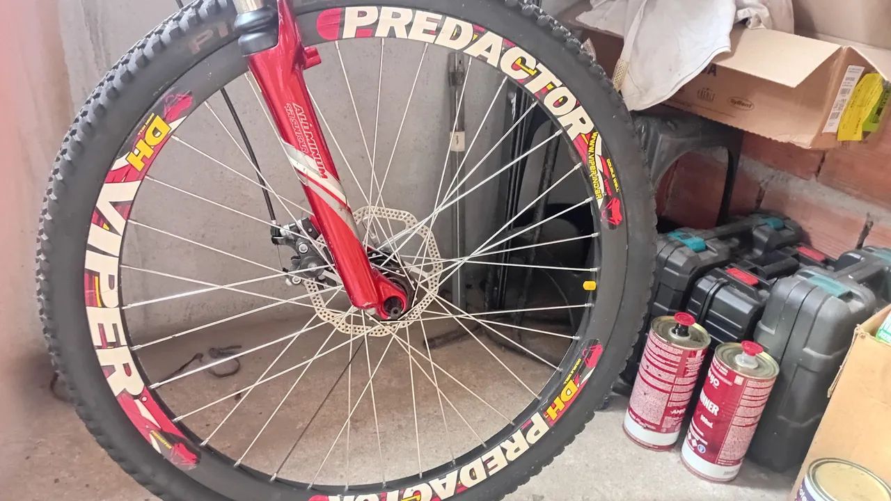Bicicleta GT Avalanche - Foto 2