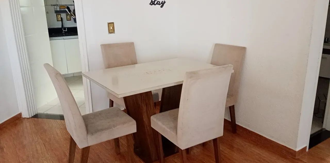 Sofá retrátil de linho rack e mesa com 4 cadeiras  - Foto 5