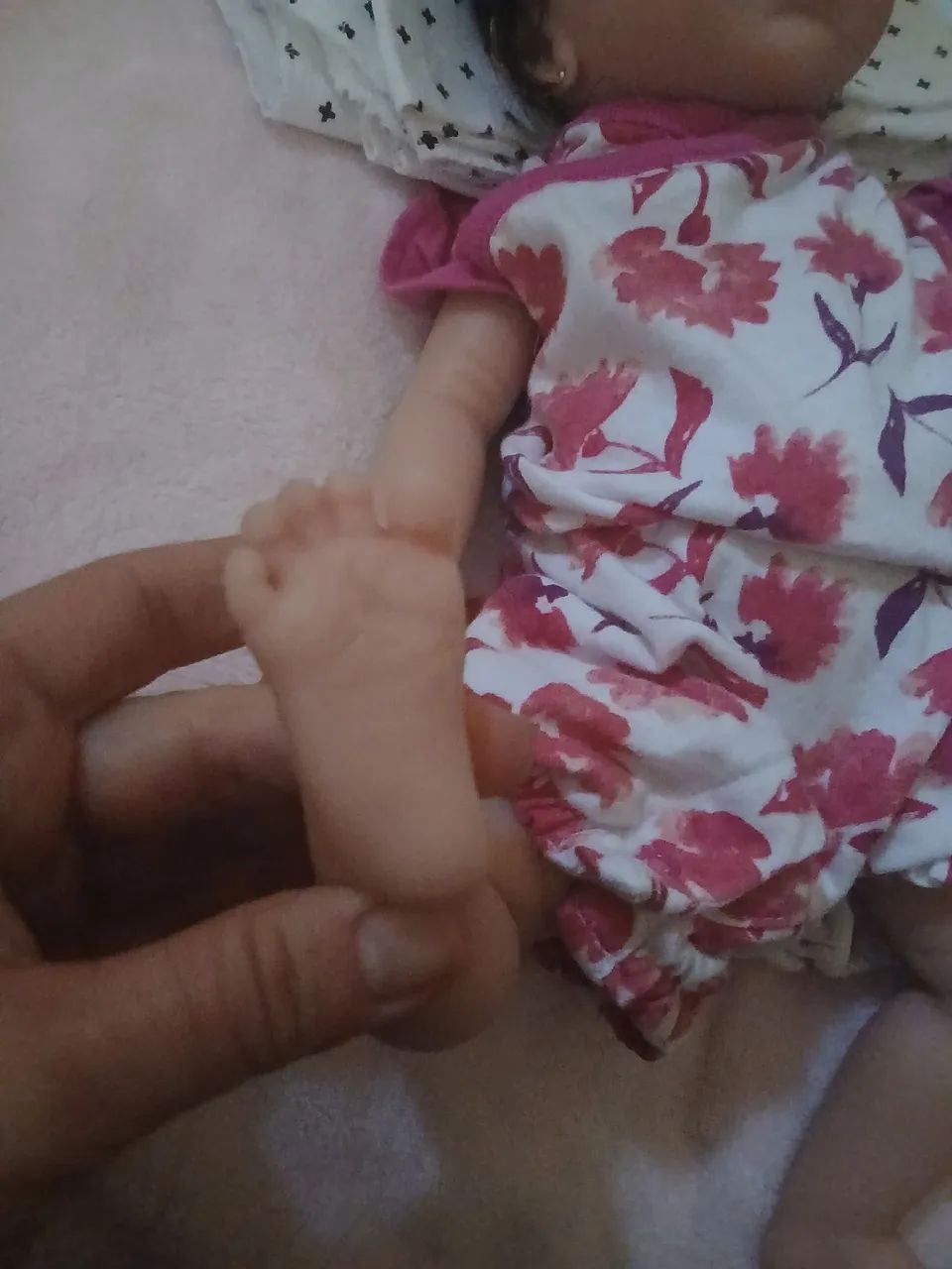 Bebe Reborn Silicone solido  - Foto 4