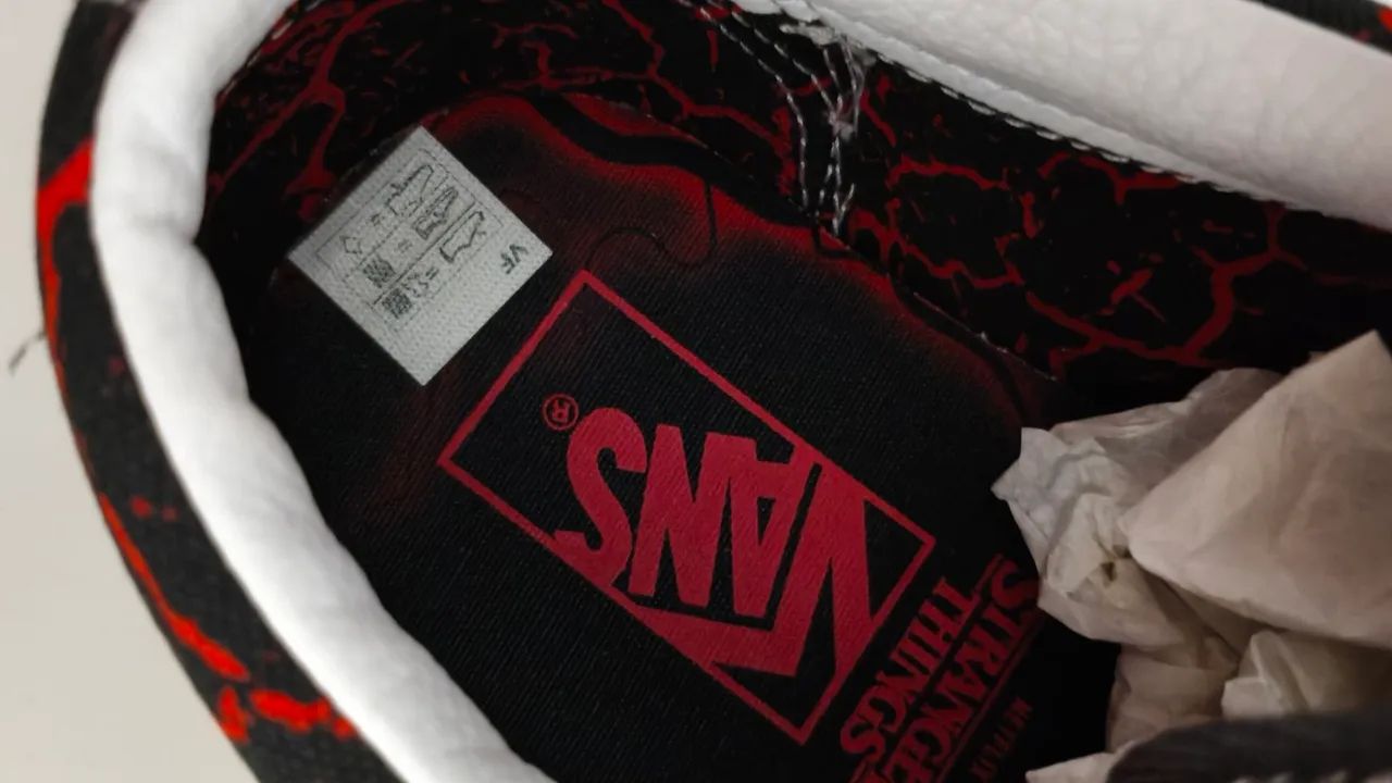 Stranger Things x Vans Style 36 Hellfire Club - Foto 4