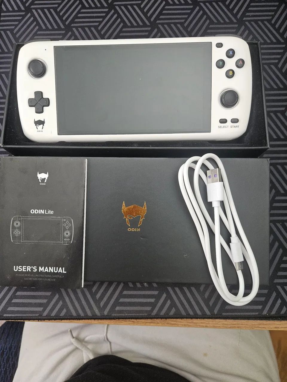 Ayn Odin Lite 6GB RAM/128GB 中古美品 Odin Lite Configurado (Completo) + 128gb microSD + Case - Consoles