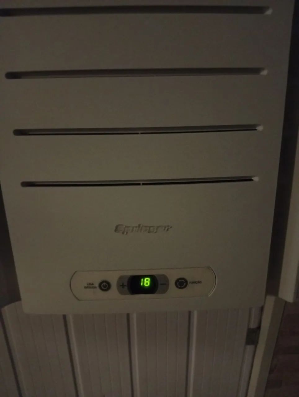 Excelente ar condicionado springer eletrônico 10.000 BTUs 220v - Foto 6